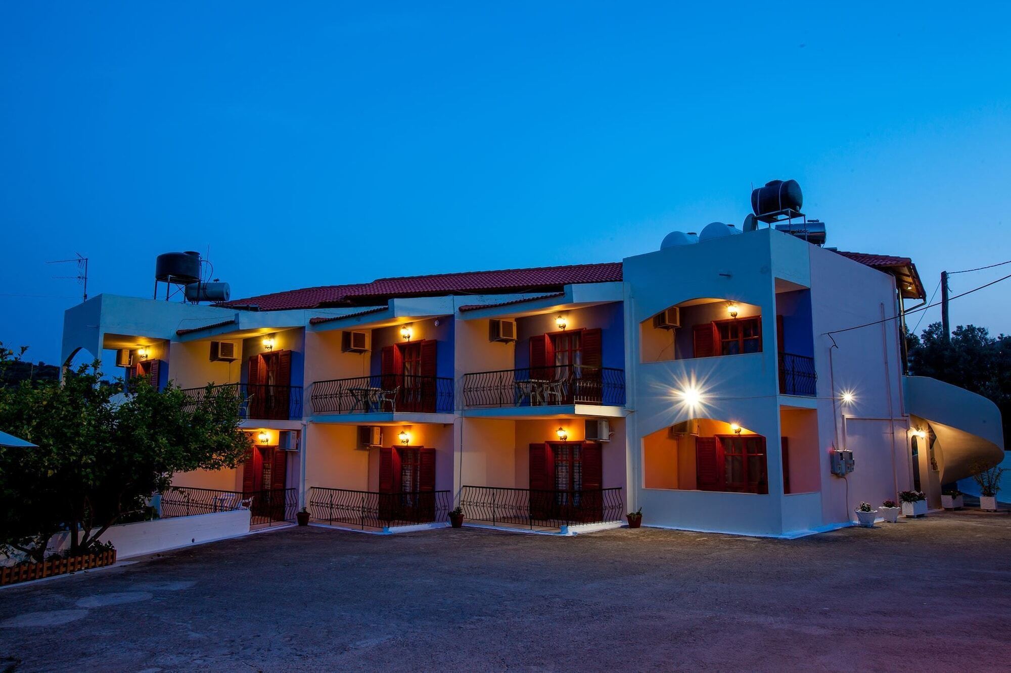 Orelia Pension Tolón Dış mekan fotoğraf